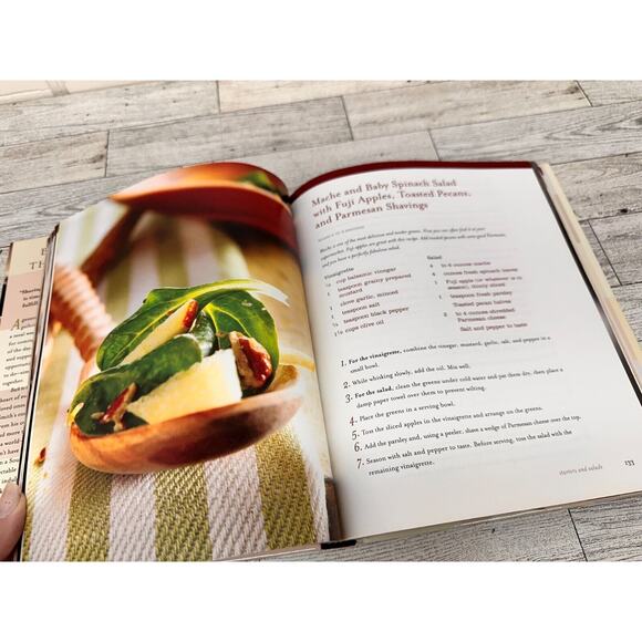 Back to the Family Art Smith 2007 Hardcover Comfort Food Cookbook Shared Meals - Picture 7 of 16